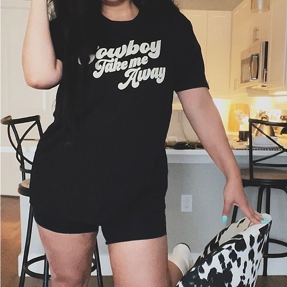 Cowboy Take Me Away graphic tee - Picture 2 of 2